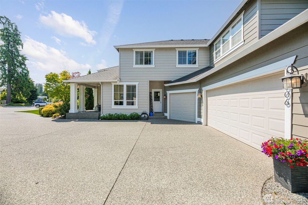 Photo of 18606 34th Avenue SE, Bothell, WA 98012 (MLS # 2404582)