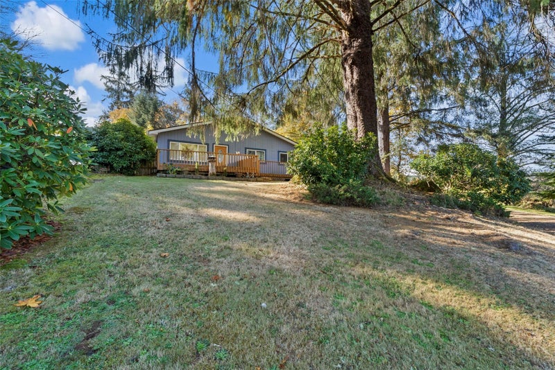 2110 BLOOMHARDT Road