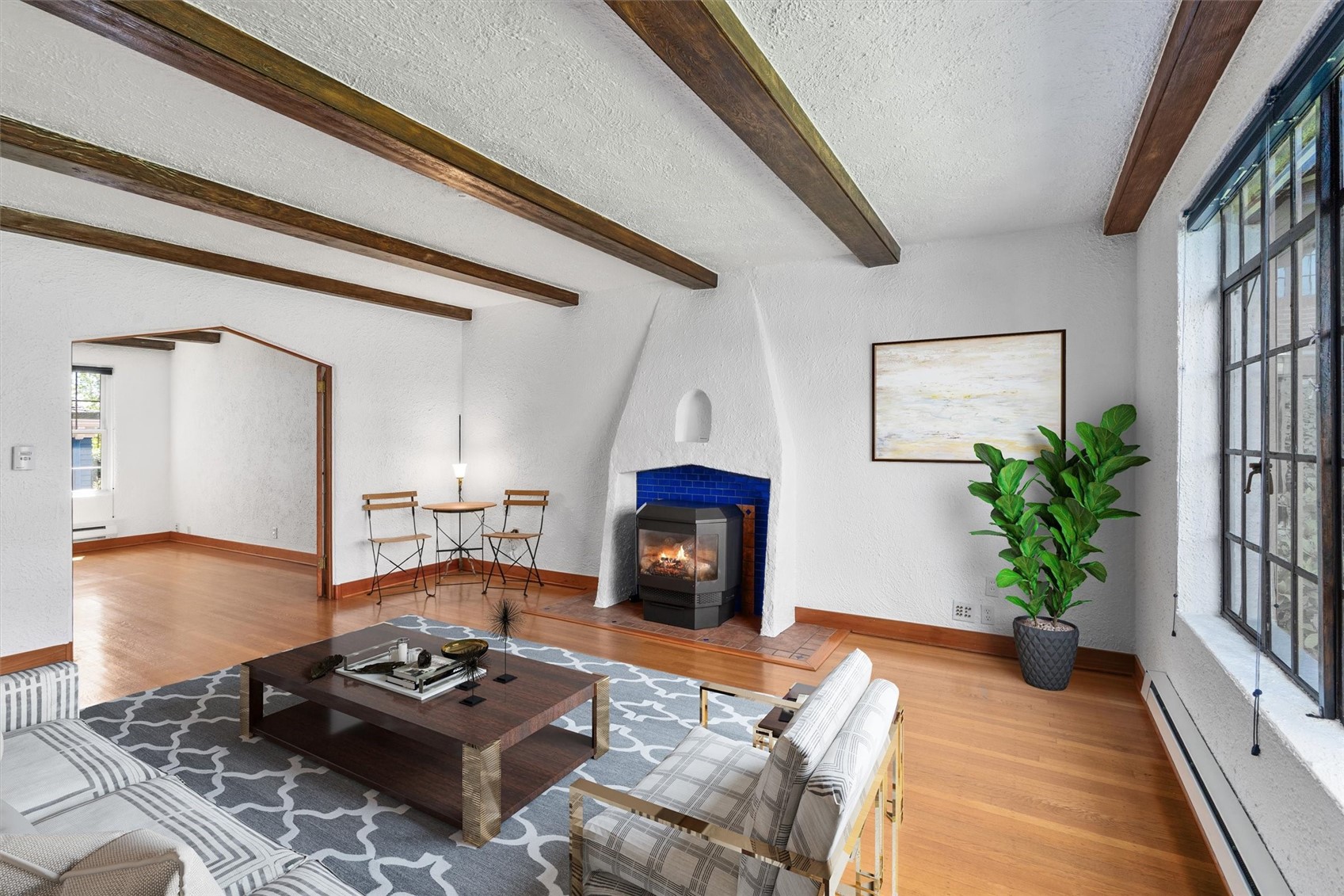 111 14th Avenue E 3