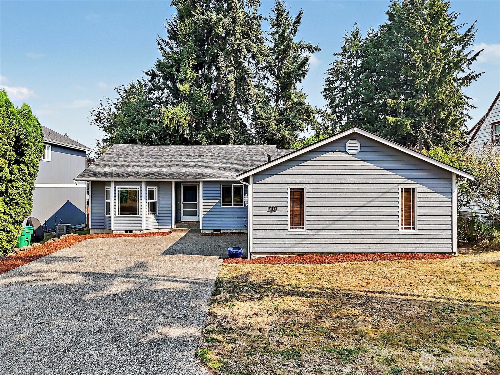 2112 Thurston Avenue NE