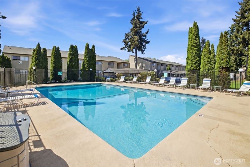 31003 14th Ave S E2