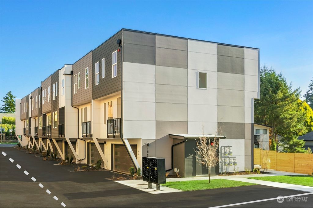 Photo of 15612 8th Avenue SW #103, Burien, WA 98166 (MLS # 2019428)