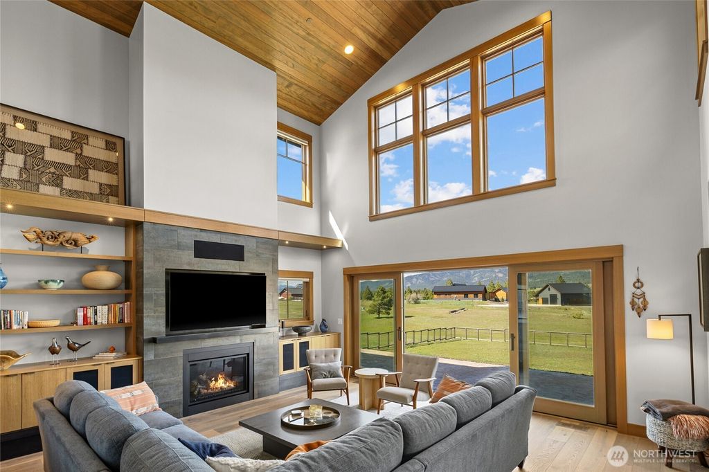 Photo of 741 Horse Jump Drive Dr, Cle Elum, WA 98922 (MLS # 2514087)