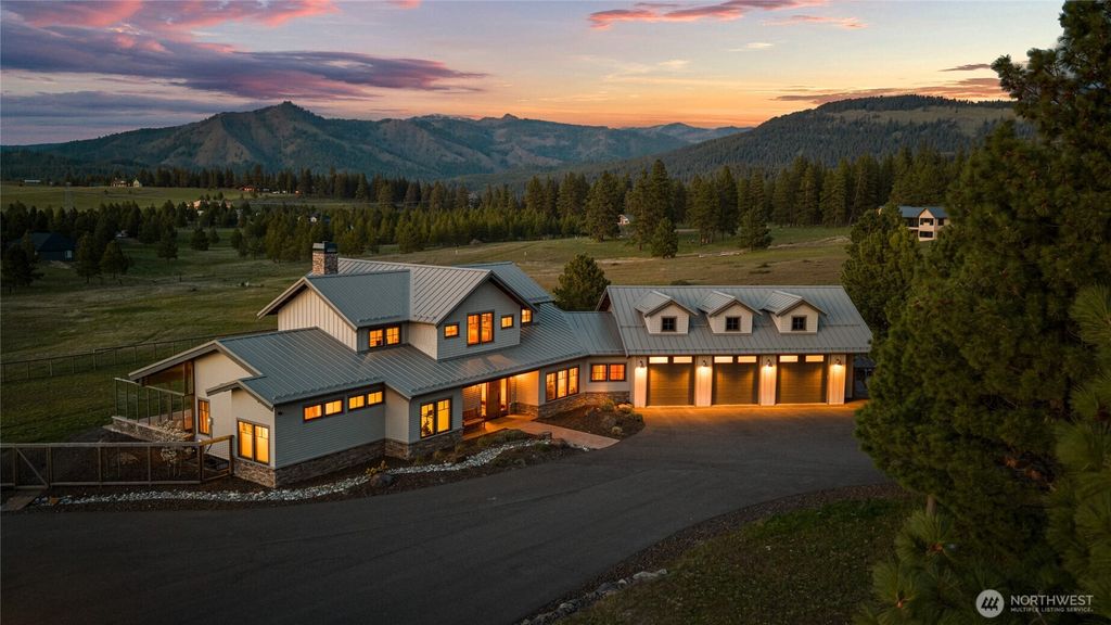 Photo of 741 Horse Jump Drive, Cle Elum, WA 98922 (MLS # 2514087)