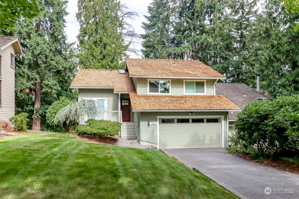 Photo of 15840 NE 67th Place, Redmond, WA 98052 (MLS # 2290470)