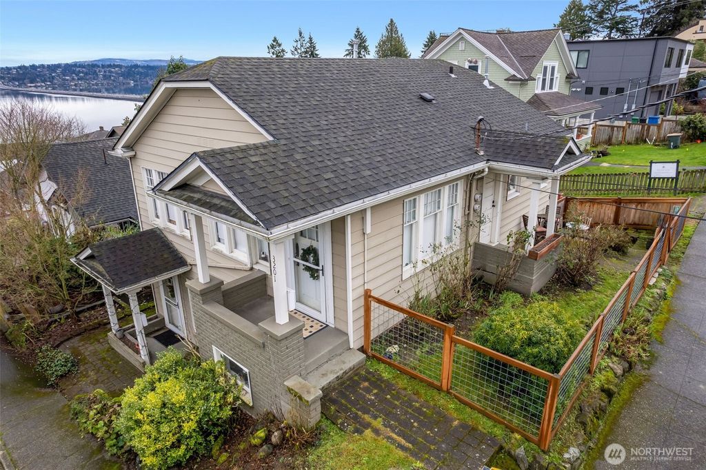 Photo of 3201 S Charles Street, Seattle, WA 98144 (MLS # 2478453)