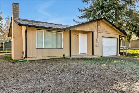 Photo of 17503 10th Avenue Ct E, Spanaway, WA 98387 (MLS # 2327876)