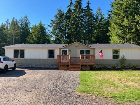 Photo of 100 E Wilson Way, Grapeview, WA 98546 (MLS # 2595596)
