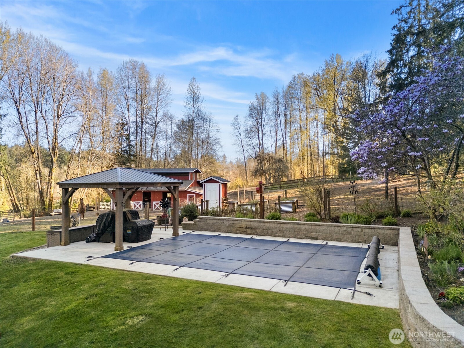 3594 Salmonberry Drive SE