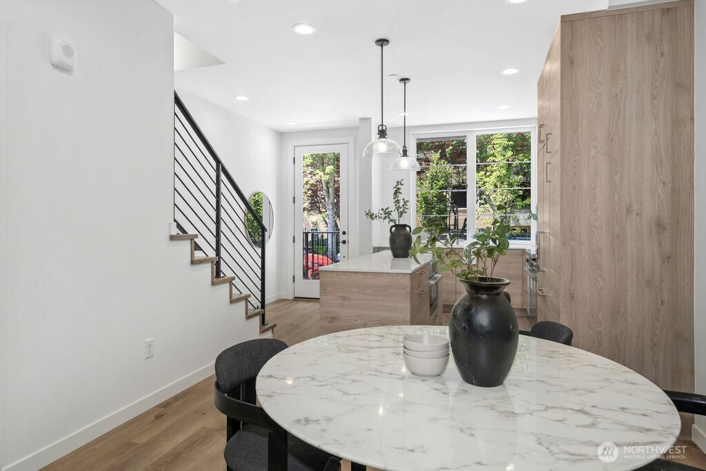 118 2nd Street S