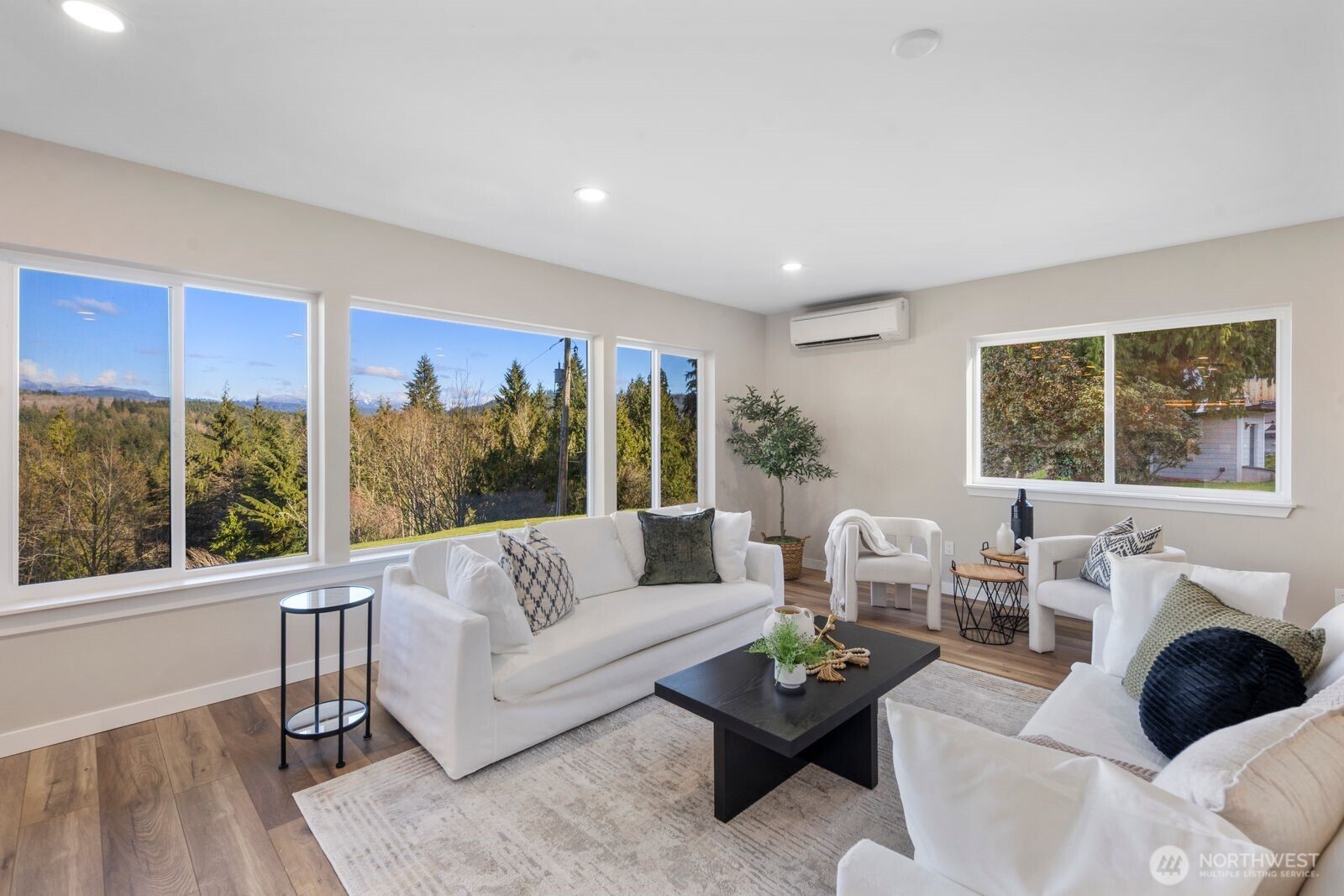 4426 195th Avenue SE