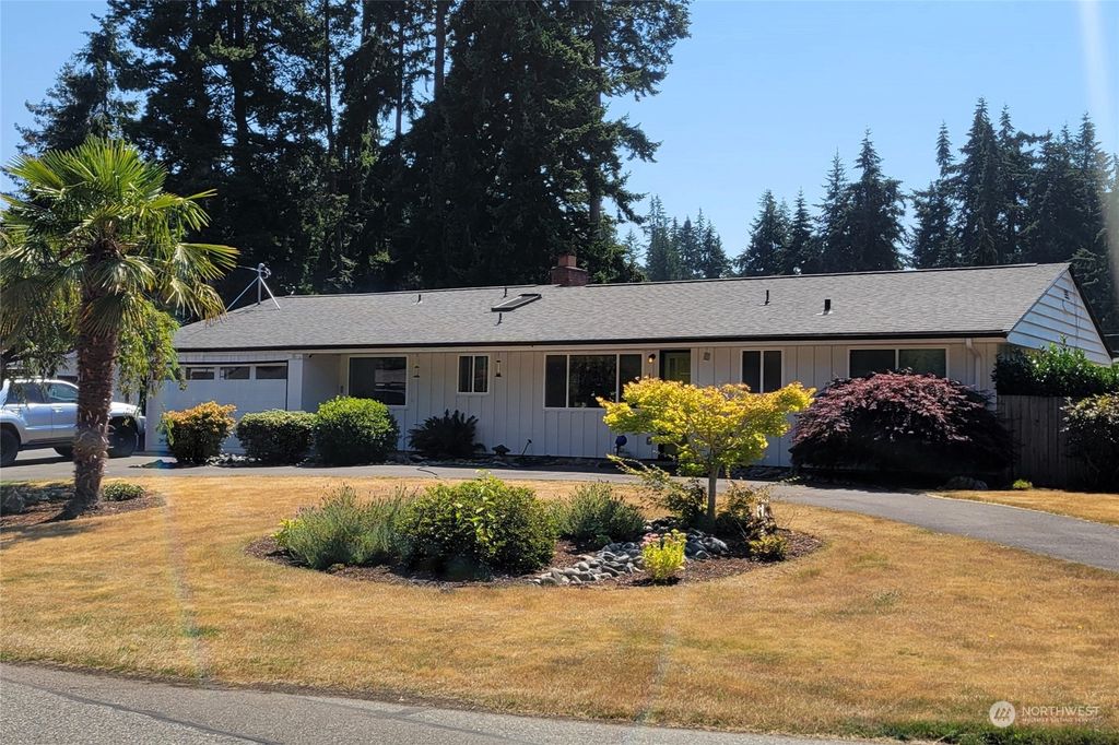Photo of 10212 240th Place SW, Edmonds, WA 98020 (MLS # 2277342)