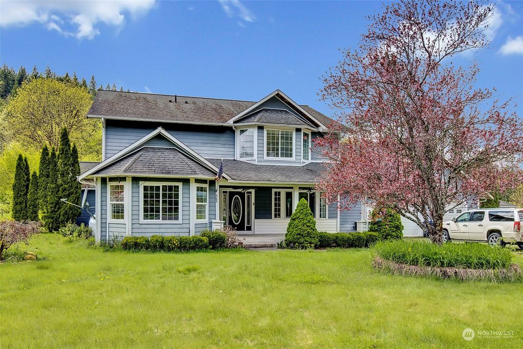 Photo of 365 Mountain Loop Highway, Darrington, WA 98241 (MLS # 2070982)