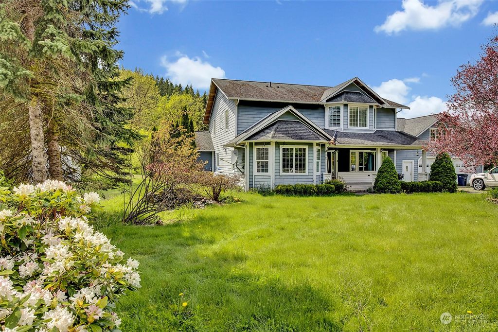 Photo of 365 Mountain Loop Highway, Darrington, WA 98241 (MLS # 2070982)