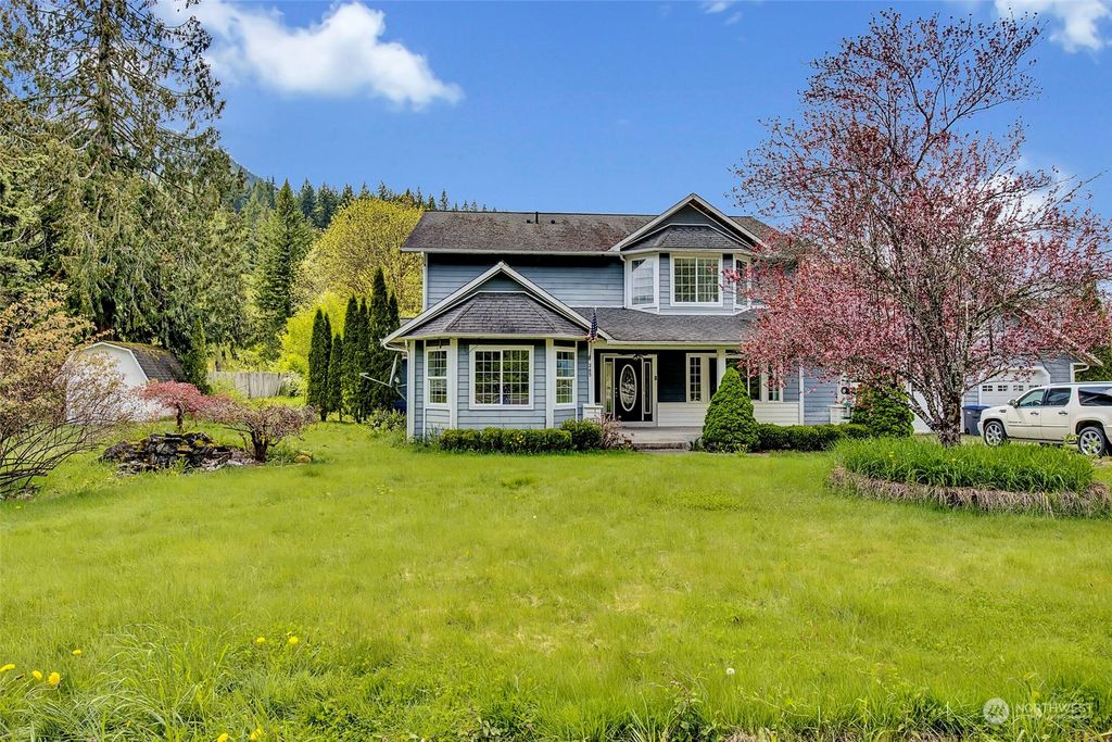 Photo of 365 Mountain Loop Highway, Darrington, WA 98241 (MLS # 2070982)