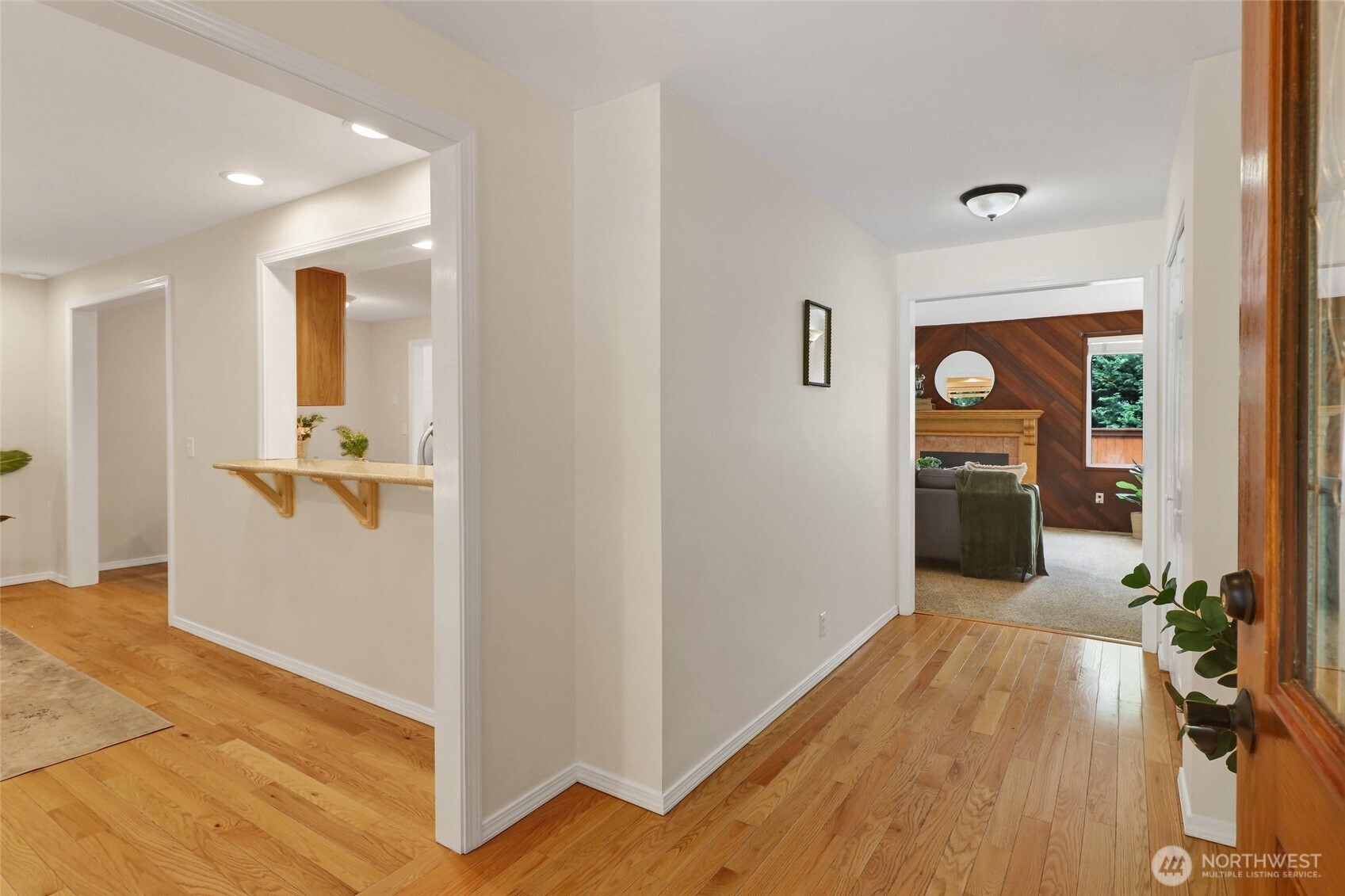 1081 Cedar Hills Avenue