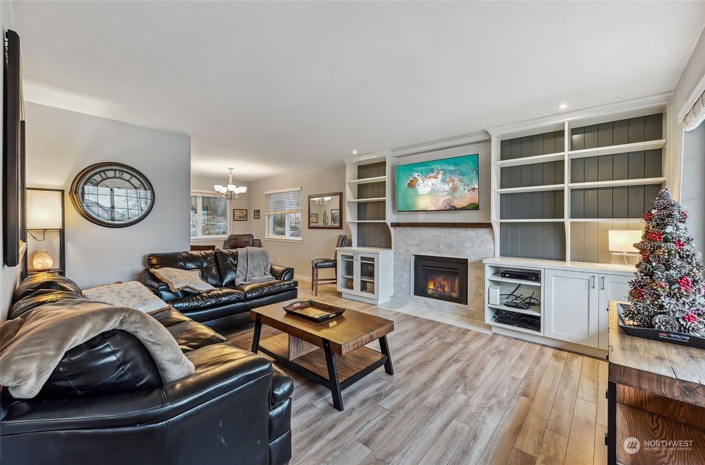 Photo of 11821 28th Street SE, Lake Stevens, WA 98258 (MLS # 2311115)