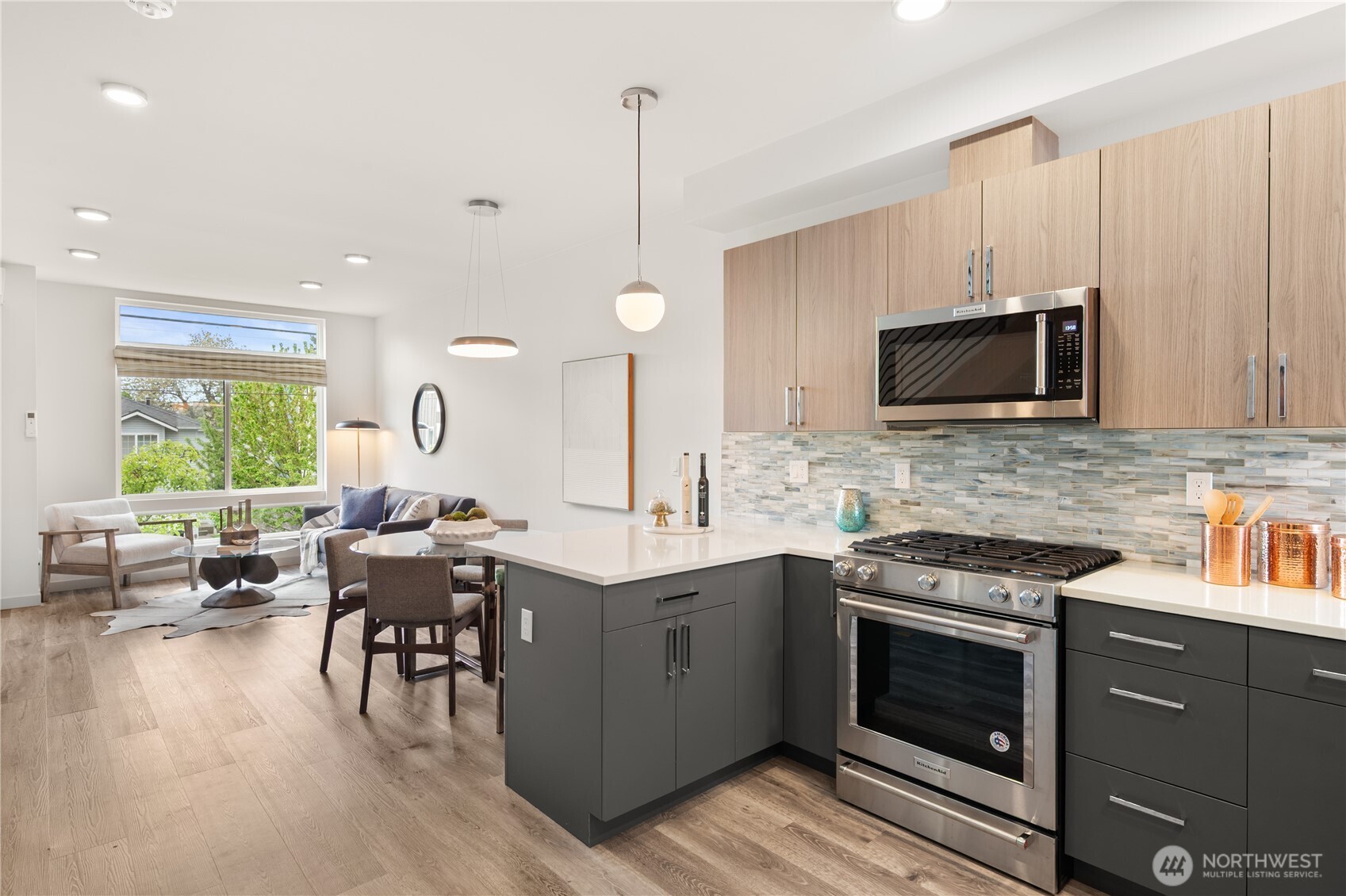 2422 NW 60th B