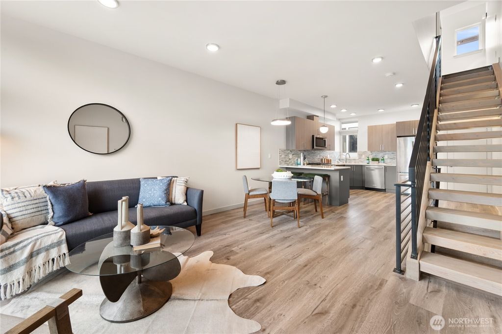 Photo of 2422 NW 60th St #B, Seattle, WA 98107 (MLS # 2514996)