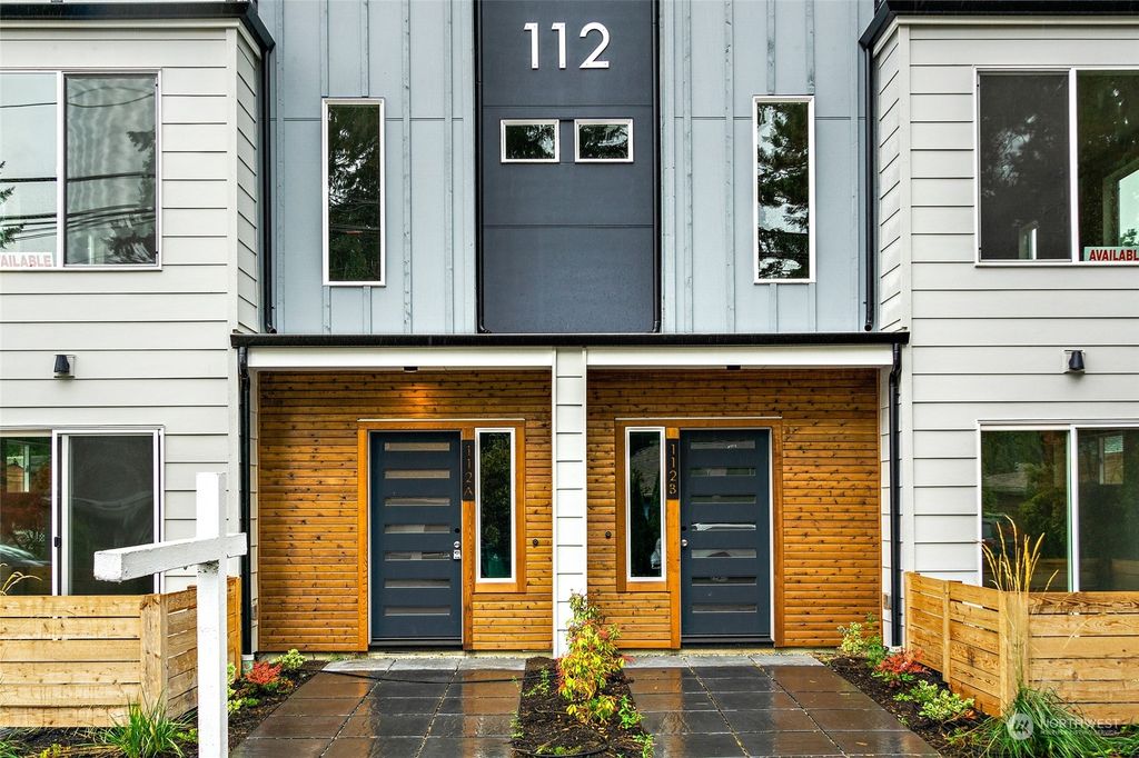 Photo of 112 NE 180th Street #A, Shoreline, WA 98155 (MLS # 2018000)