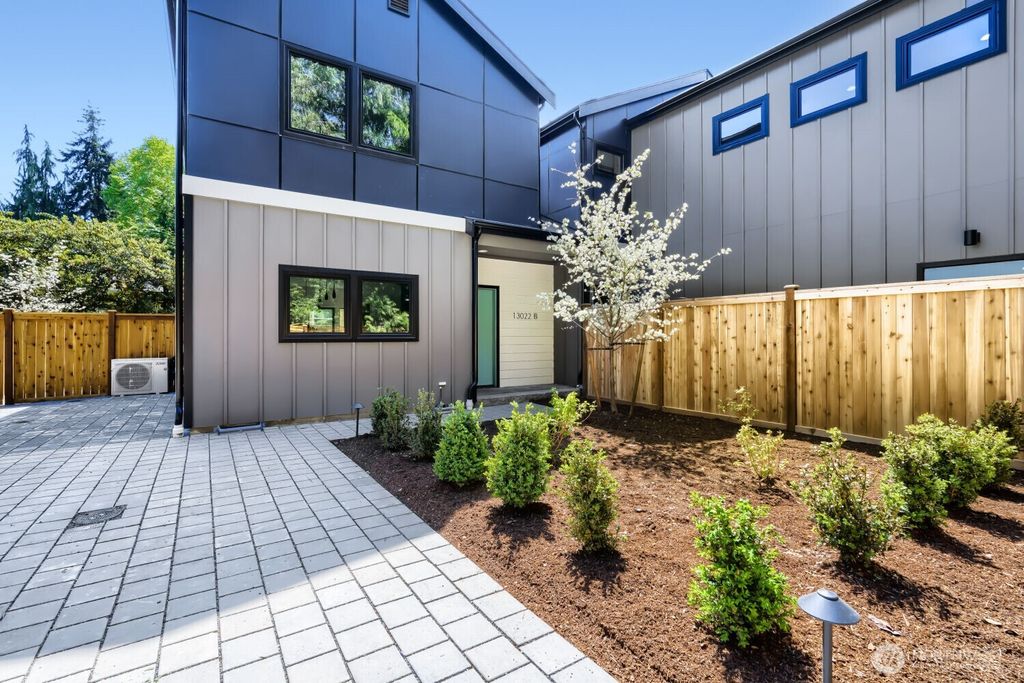 Photo of 13022 Corliss Avenue N #B, Seattle, WA 98133 (MLS # 2514084)