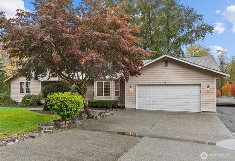 Photo of 2505 Lake Drive, Lake Stevens, WA 98258 (MLS # 2570522)