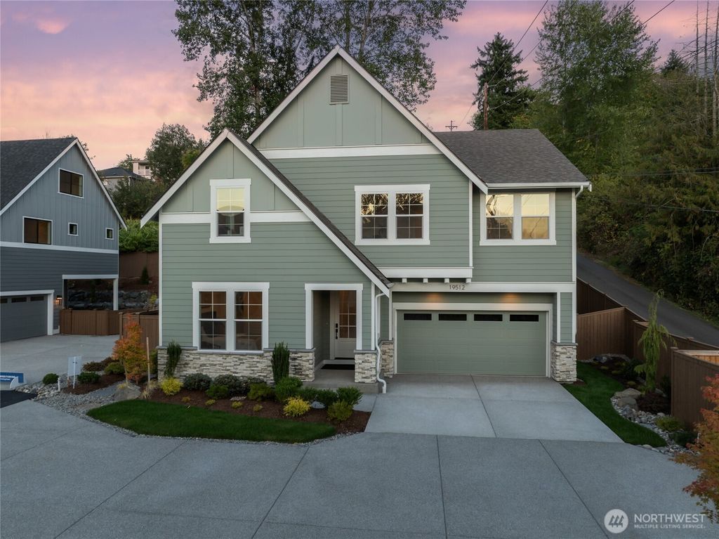 Photo of 19512 81st Place NE #4, Kenmore, WA 98028 (MLS # 2356300)