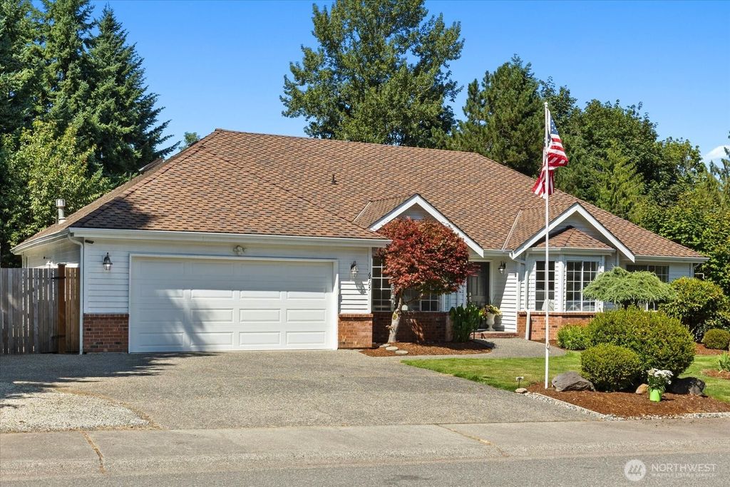 Photo of 6505 Cascade Drive SE, Snohomish, WA 98296 (MLS # 2407721)