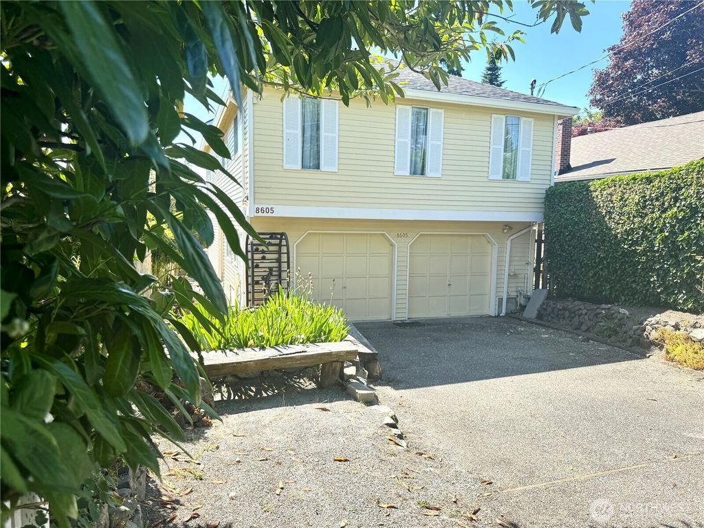 Photo of 8605 Meridian Avenue N, Seattle, WA 98103 (MLS # 2390256)