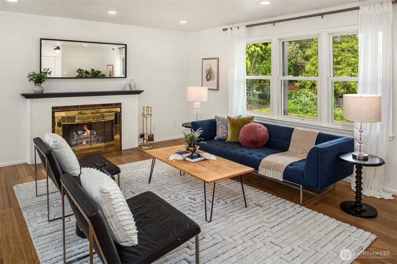 635 SW 130th Street