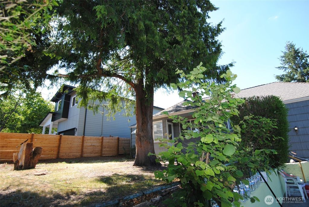 Photo of 130 S 108th Place, Seattle, WA 98168 (MLS # 2401911)