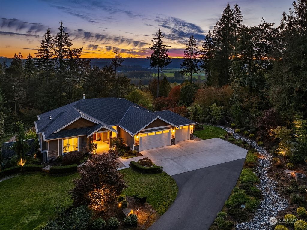 Photo of 10303 302nd Way NE, Carnation, WA 98014 (MLS # 2297236)