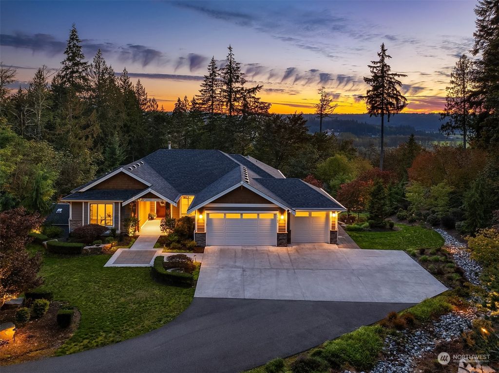 Photo of 10303 302nd Way NE, Carnation, WA 98014 (MLS # 2297236)