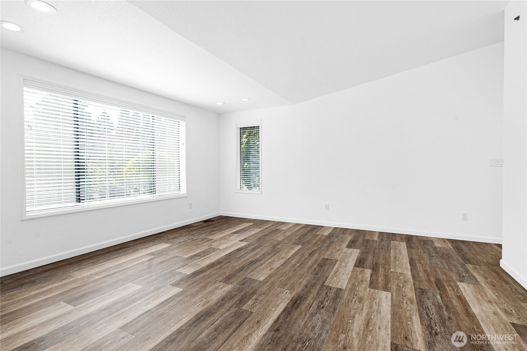 7842 Mountain Aire Loop SE