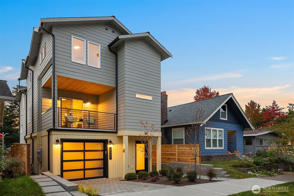 Photo of 7045 16th Avenue NE, Seattle, WA 98115 (MLS # 2447211)
