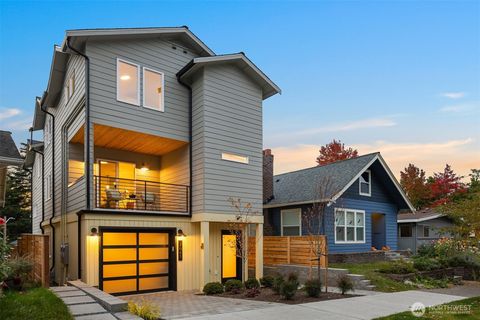 Photo of 7045 16th Avenue NE, Seattle, WA 98115 (MLS # 2447211)