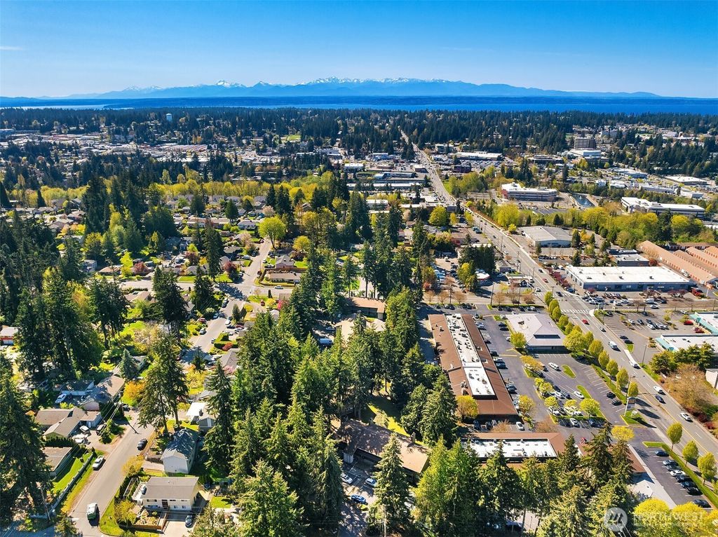 Photo of 22107 66th Avenue W #1D, Mountlake Terrace, WA 98043 (MLS # 2364364)