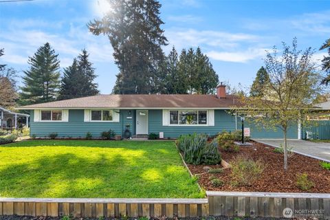 Photo of 2305 Lilac St SE, Lacey, WA 98503 (MLS # 2510444)