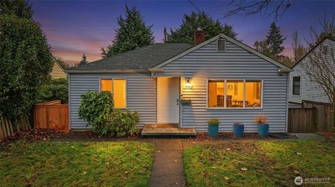 Photo of 7952 18th Avenue SW, Seattle, WA 98106 (MLS # 2458912)