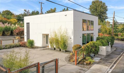 Photo of 13001 40th Avenue S, Tukwila, WA 98168 (MLS # 2431051)