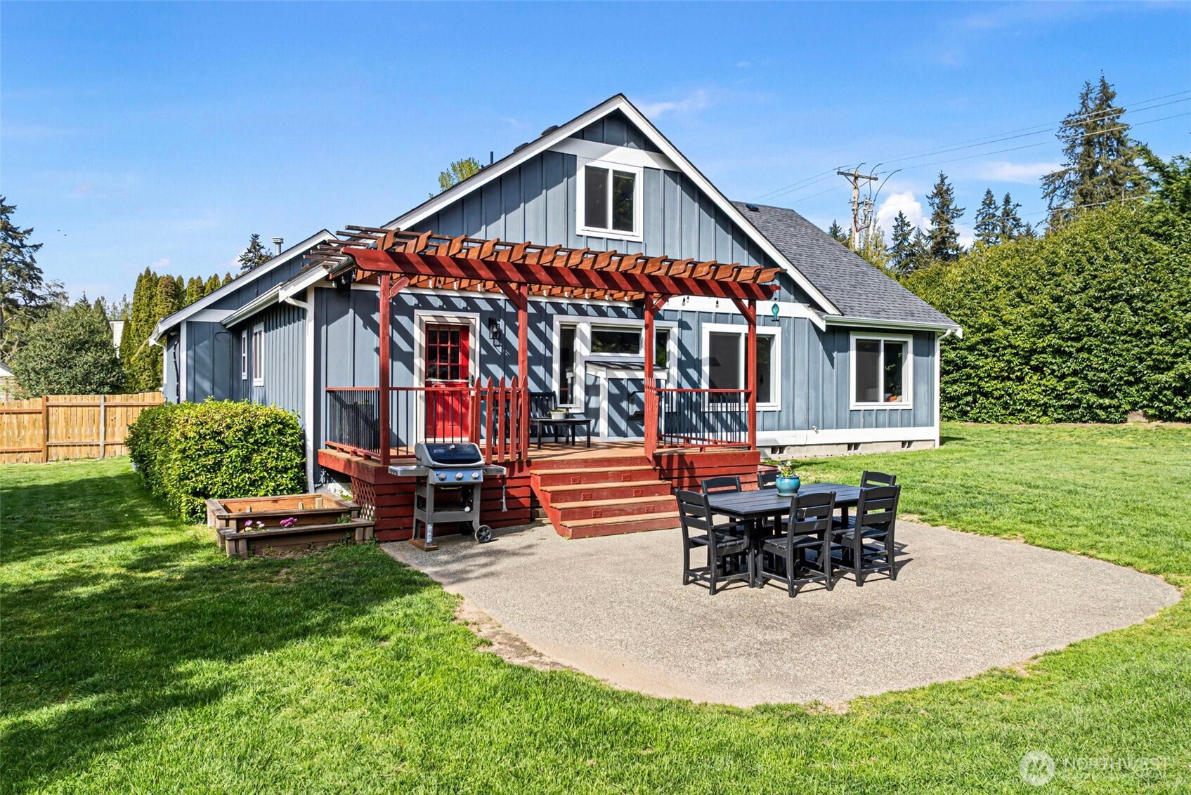 10510 Crescent Valley Drive NW