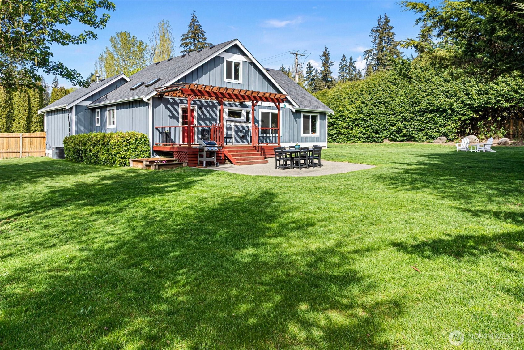 10510 Crescent Valley Drive NW