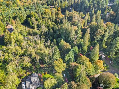 Photo of 14310 200th Avenue SE, Renton, WA 98059 (MLS # 2448197)