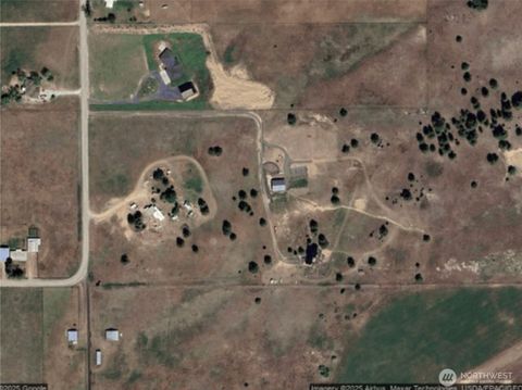 Photo of 26324 N Denison Road, Deer Park, WA 99006 (MLS # 2447764)