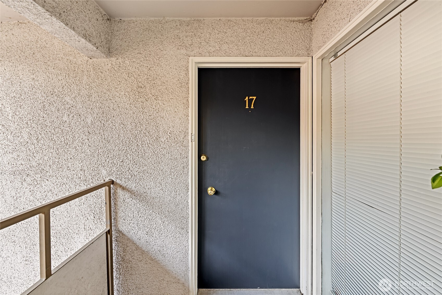 634 13th Avenue E 17