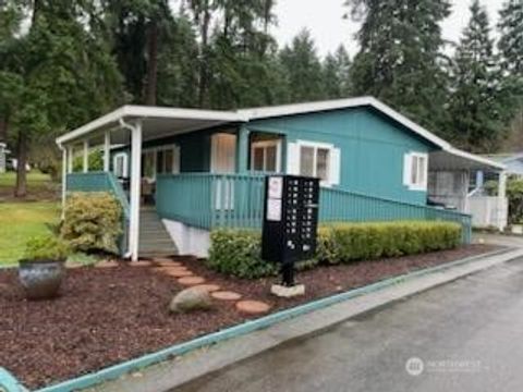 Photo of 11418 127th Street E #189, Puyallup, WA 98374 (MLS # 2459635)