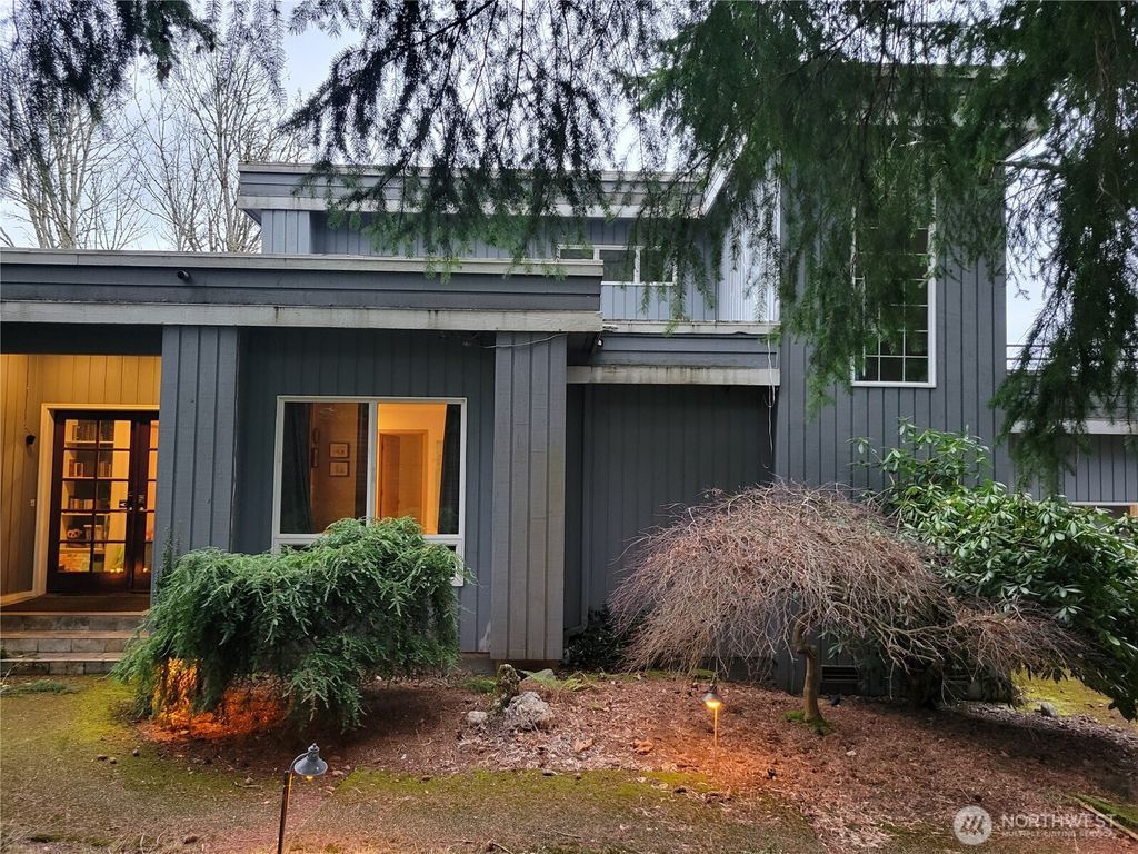 Photo of 15311 NE 173rd Street, Woodinville, WA 98072 (MLS # 2435019)