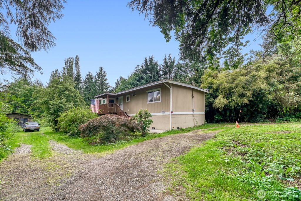 Photo of 5703 318th Avenue NE, Carnation, WA 98014 (MLS # 2530573)