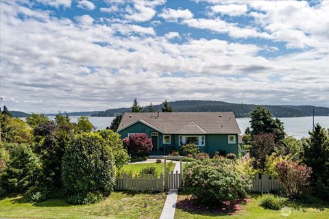 15022 Lincoln Street Anacortes WA 98221