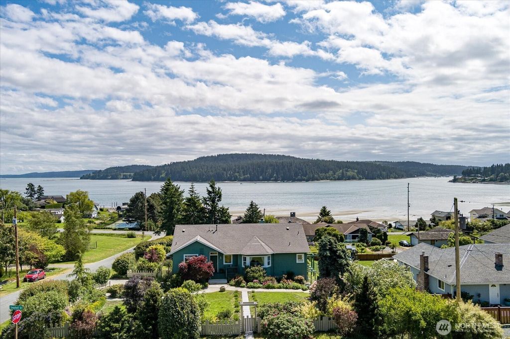 listing image 9369500374357719940